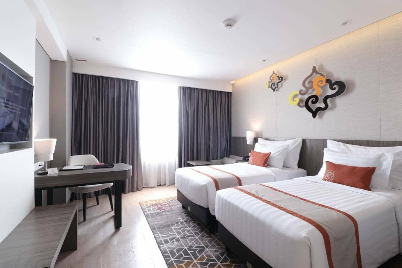 Patra Cirebon Hotel & Convention photo 2