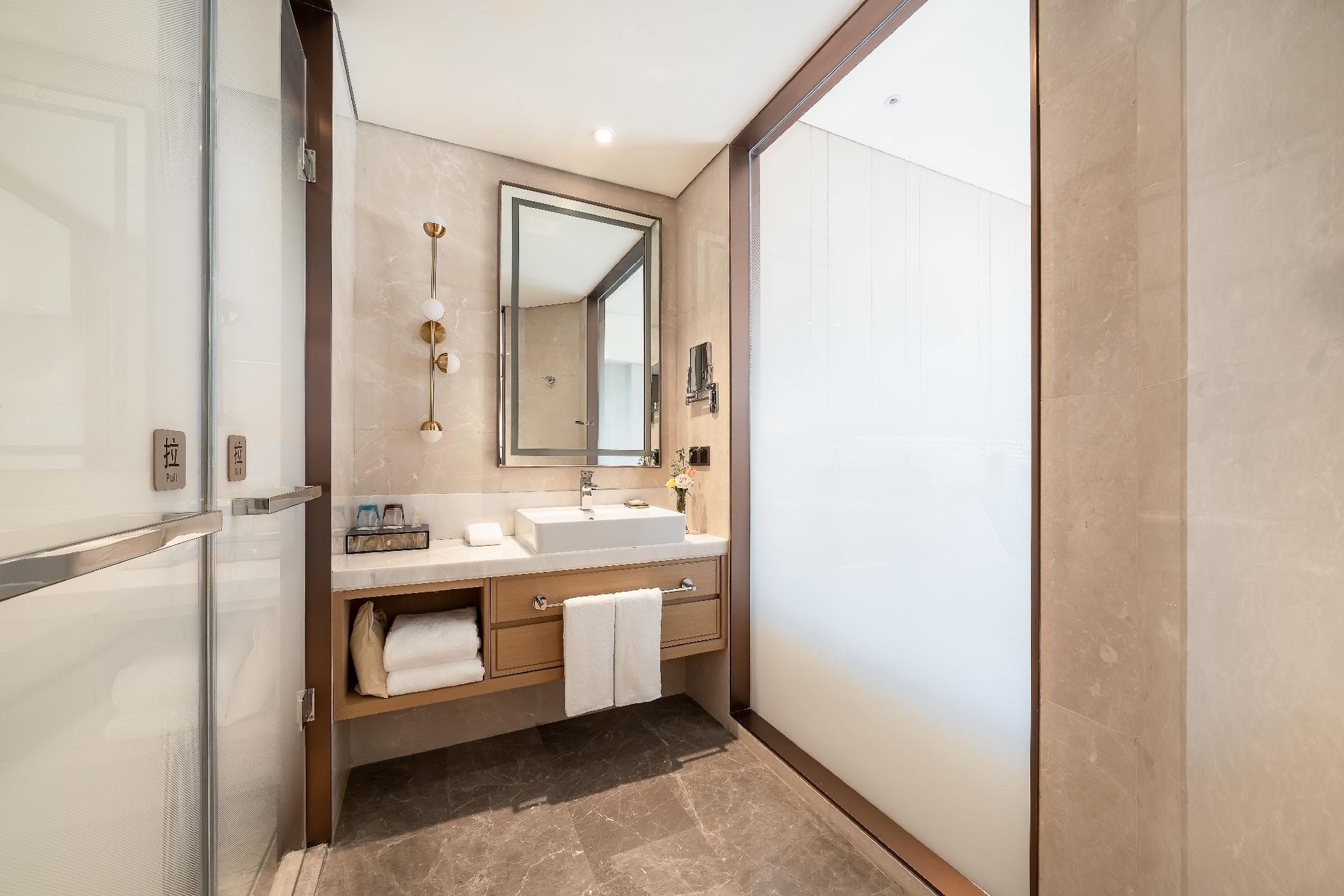 Qingdao Haitian Financial Center Hotel photo 2