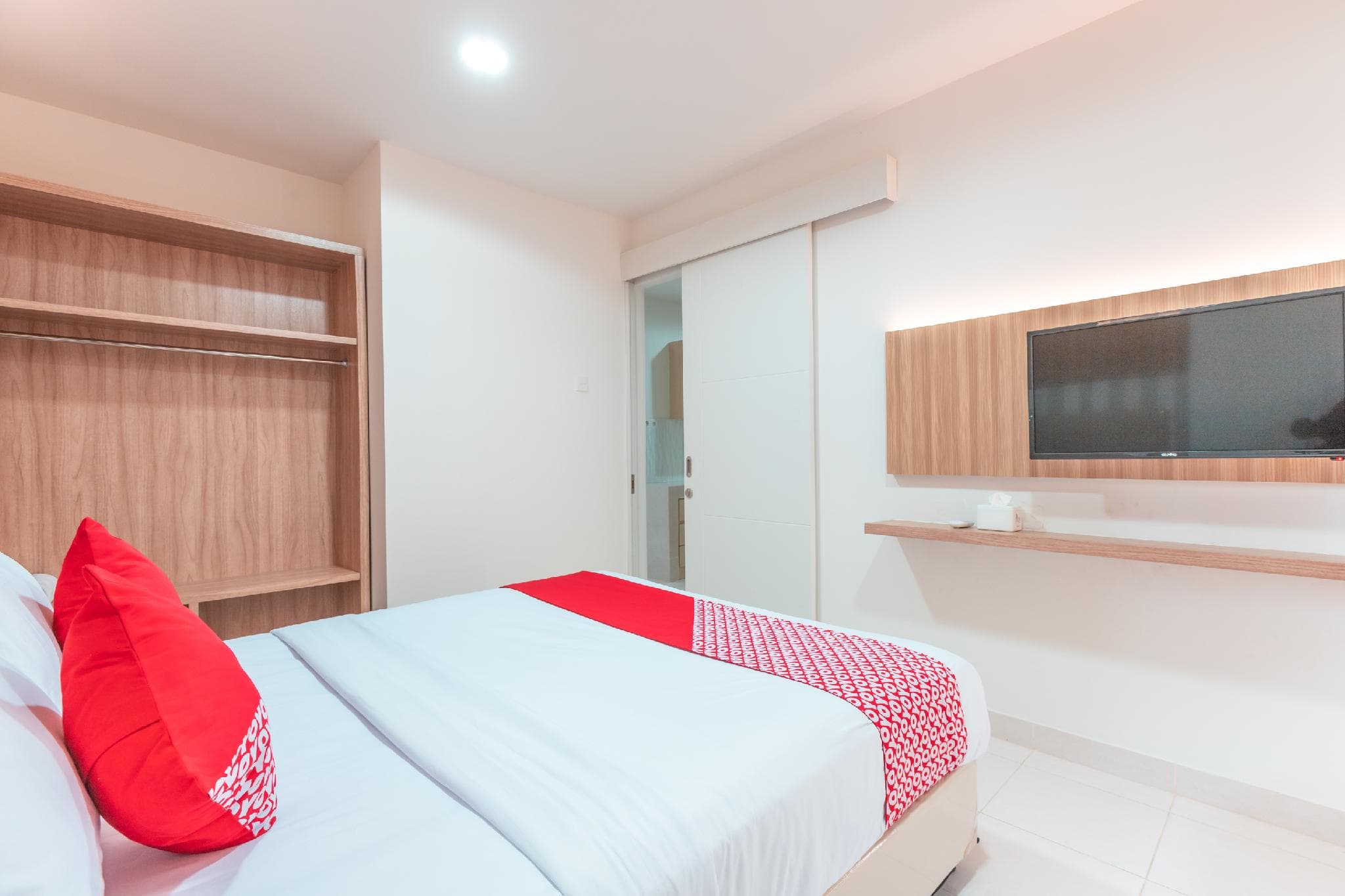 Hotel O Apartement Sentul Tower photo 2