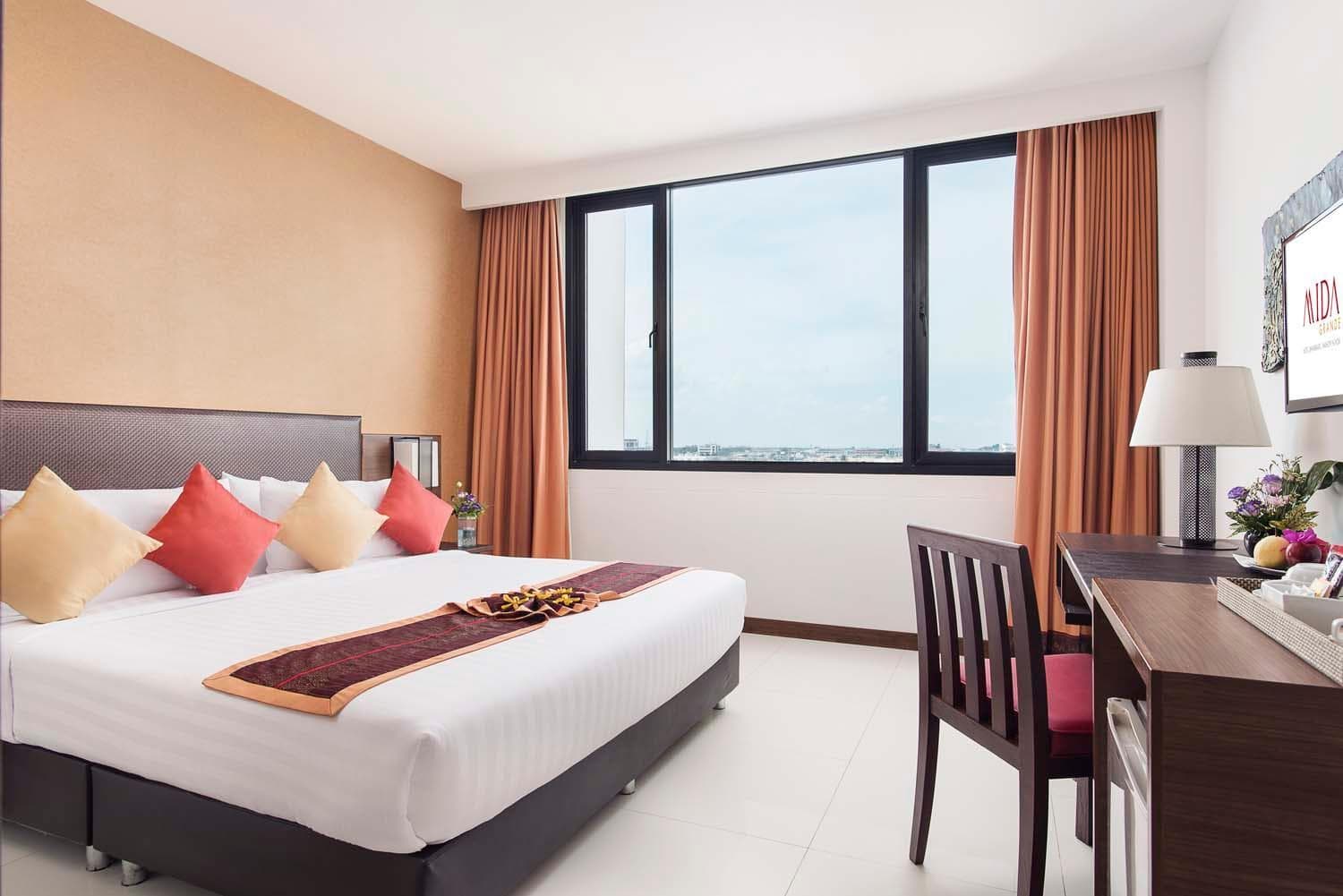 Mida Grande Hotel Dhavaravati Nakhon Pathom photo 2