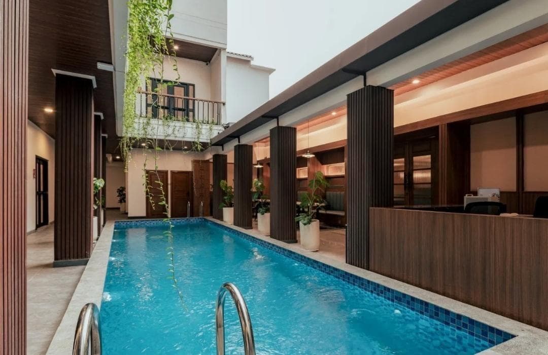 ALUR HOTEL
