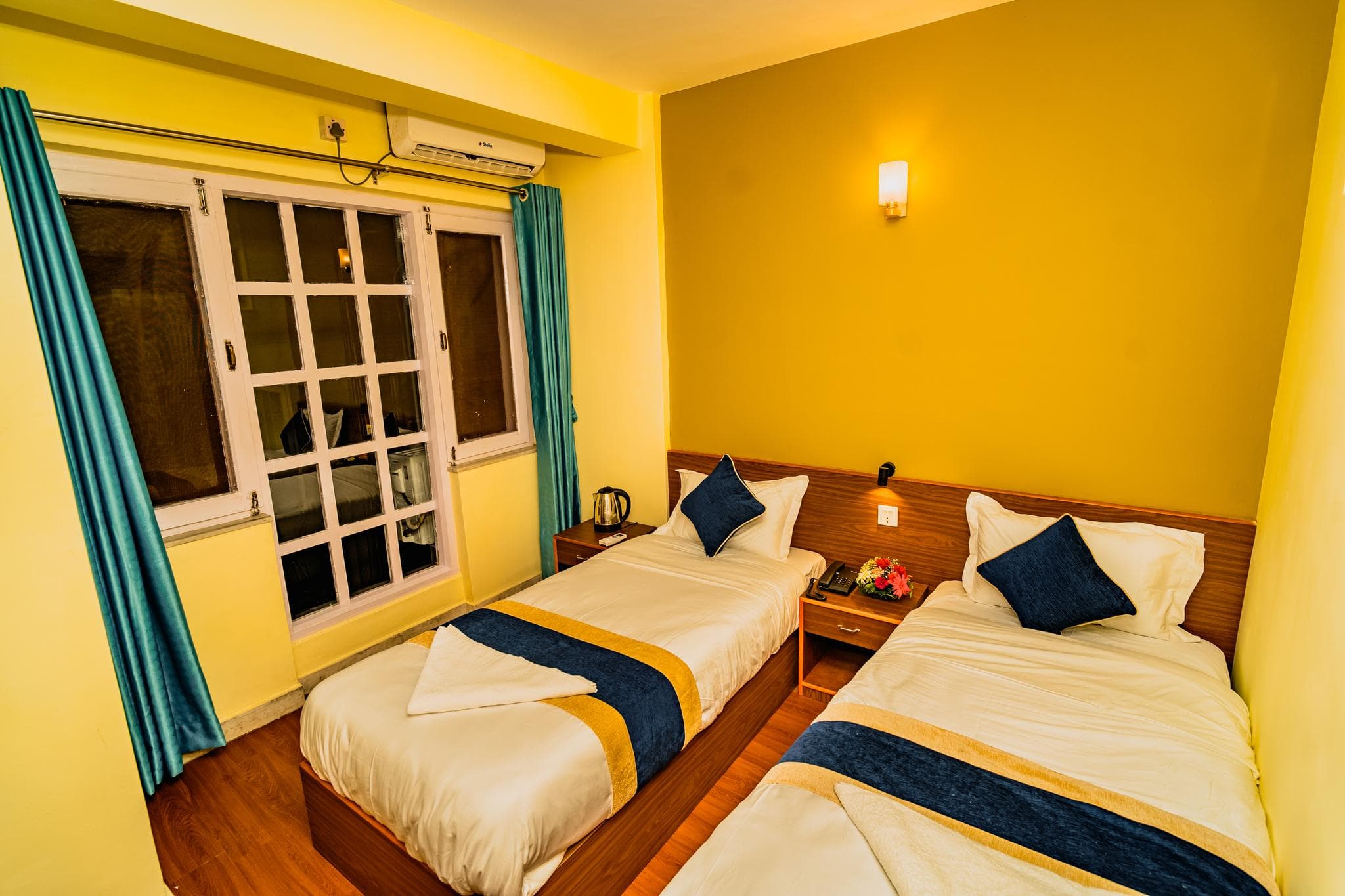 Hotel Aashraya Home photo 2