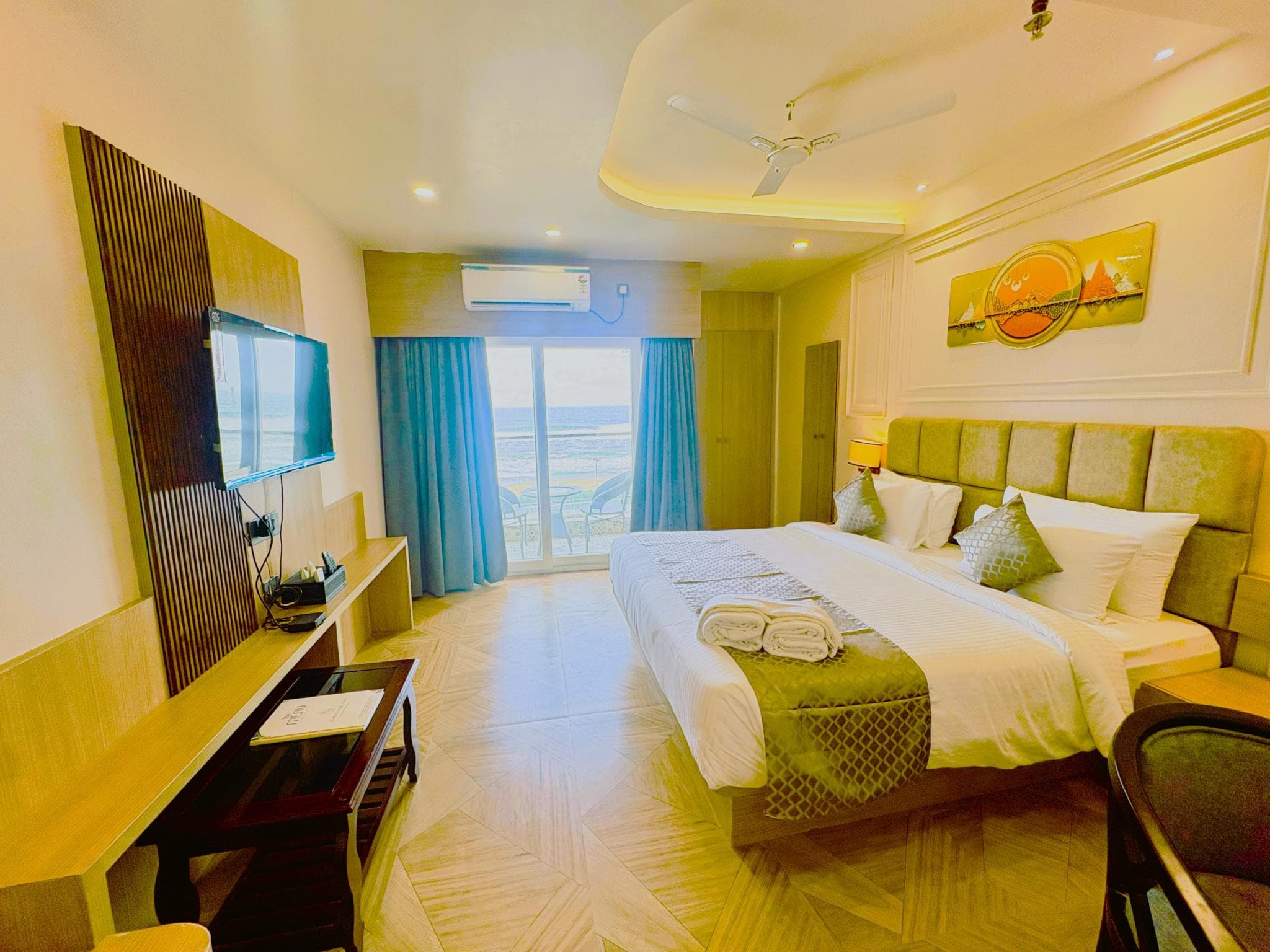 SKS Beach Hotel & Spa – Beachfront Hotel, Puri