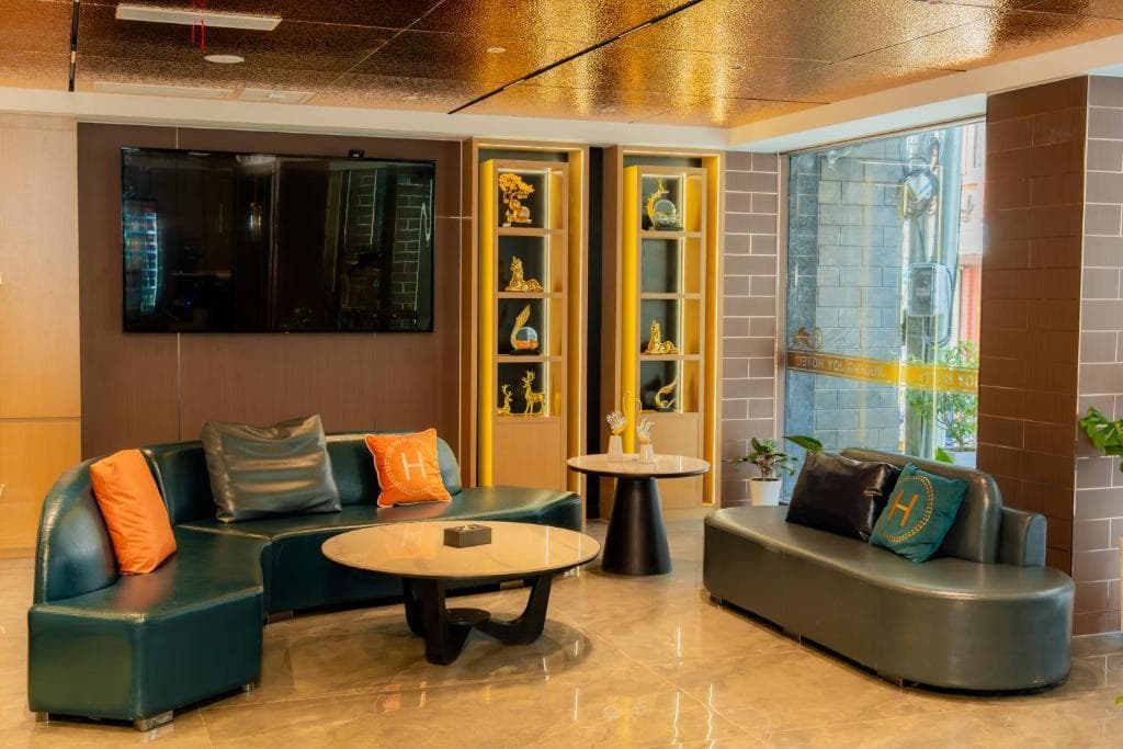 Jiuding Joy Hotel photo 4