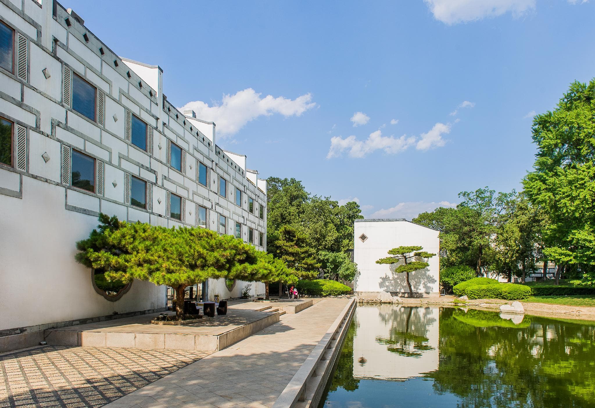 Fragrant Hill Hotel photo 3