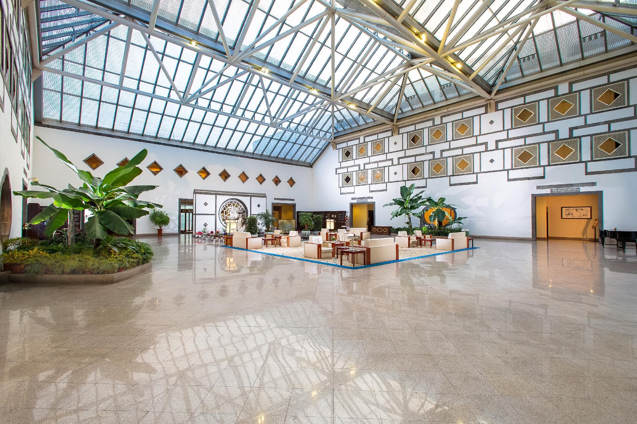 Fragrant Hill Hotel photo 5