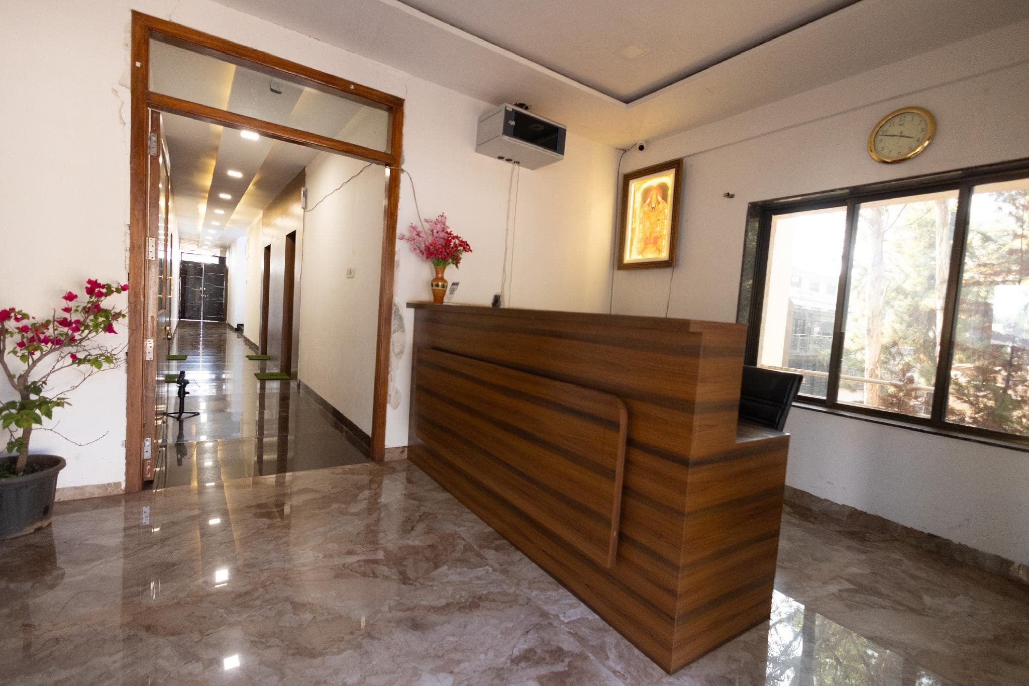 Green Paradise Hotel and Restaurant photo 3