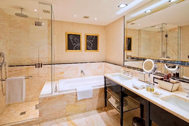 The Lin Hotel photo 2