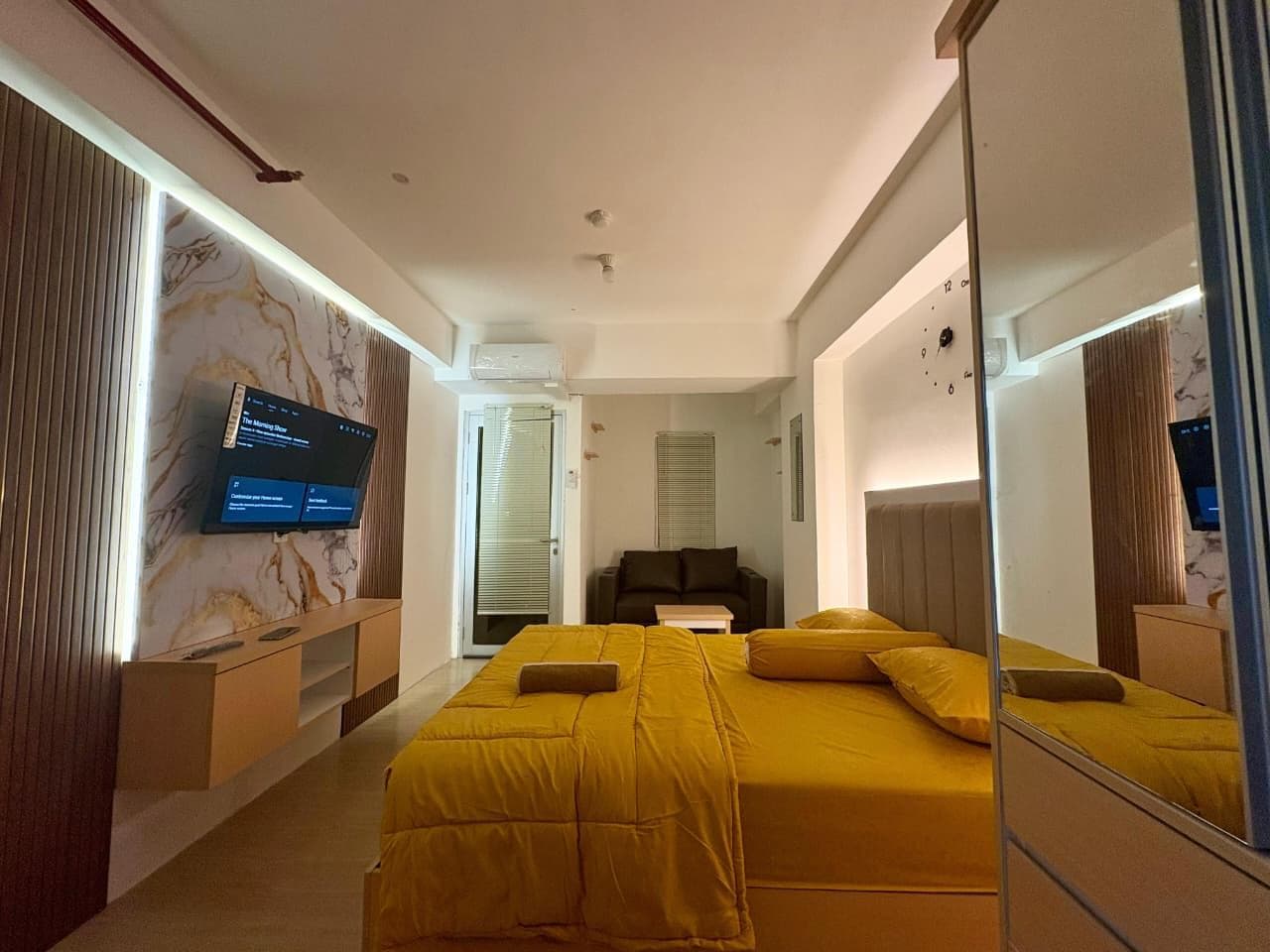 Apartemen Gunung Putri by Maknyoss Rooms