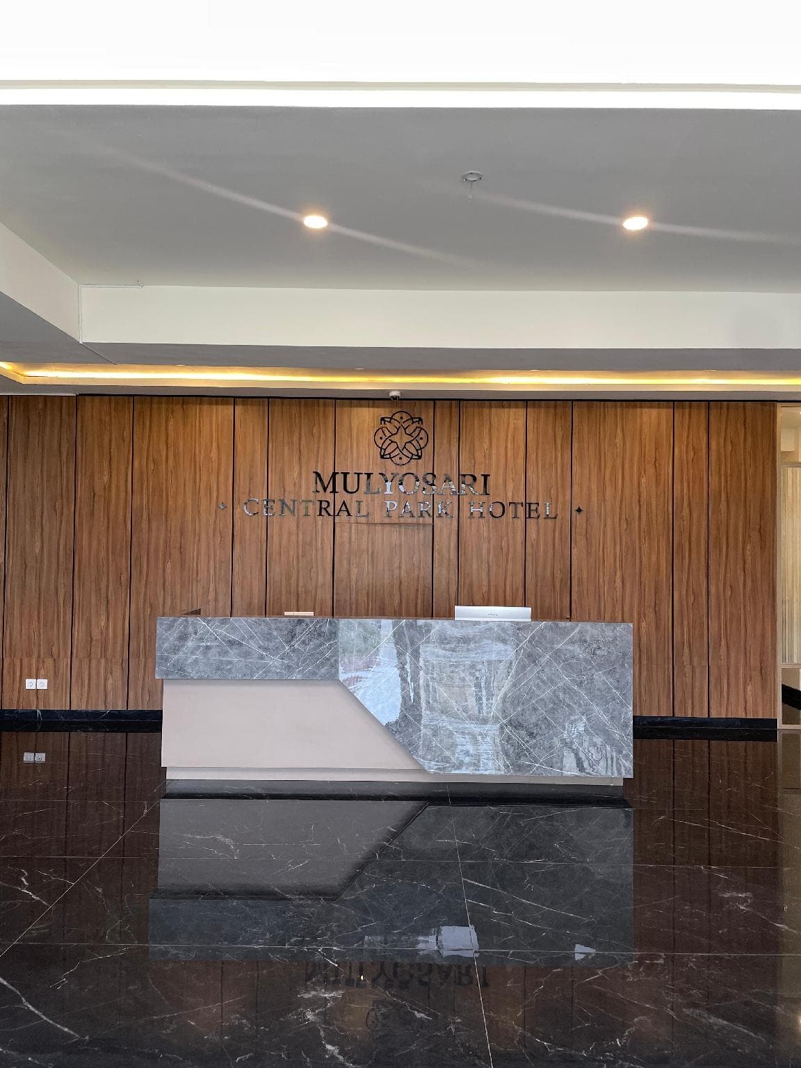 Mulyosari Central Park Hotel photo 3