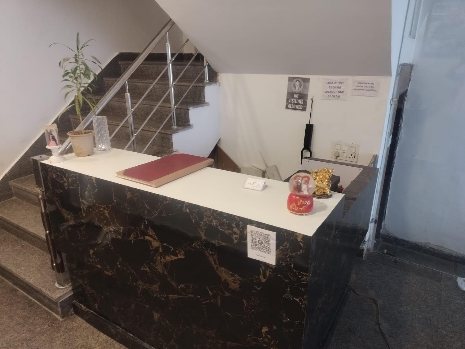 Hotel Alpha Stay Near Delhi Airport photo 3