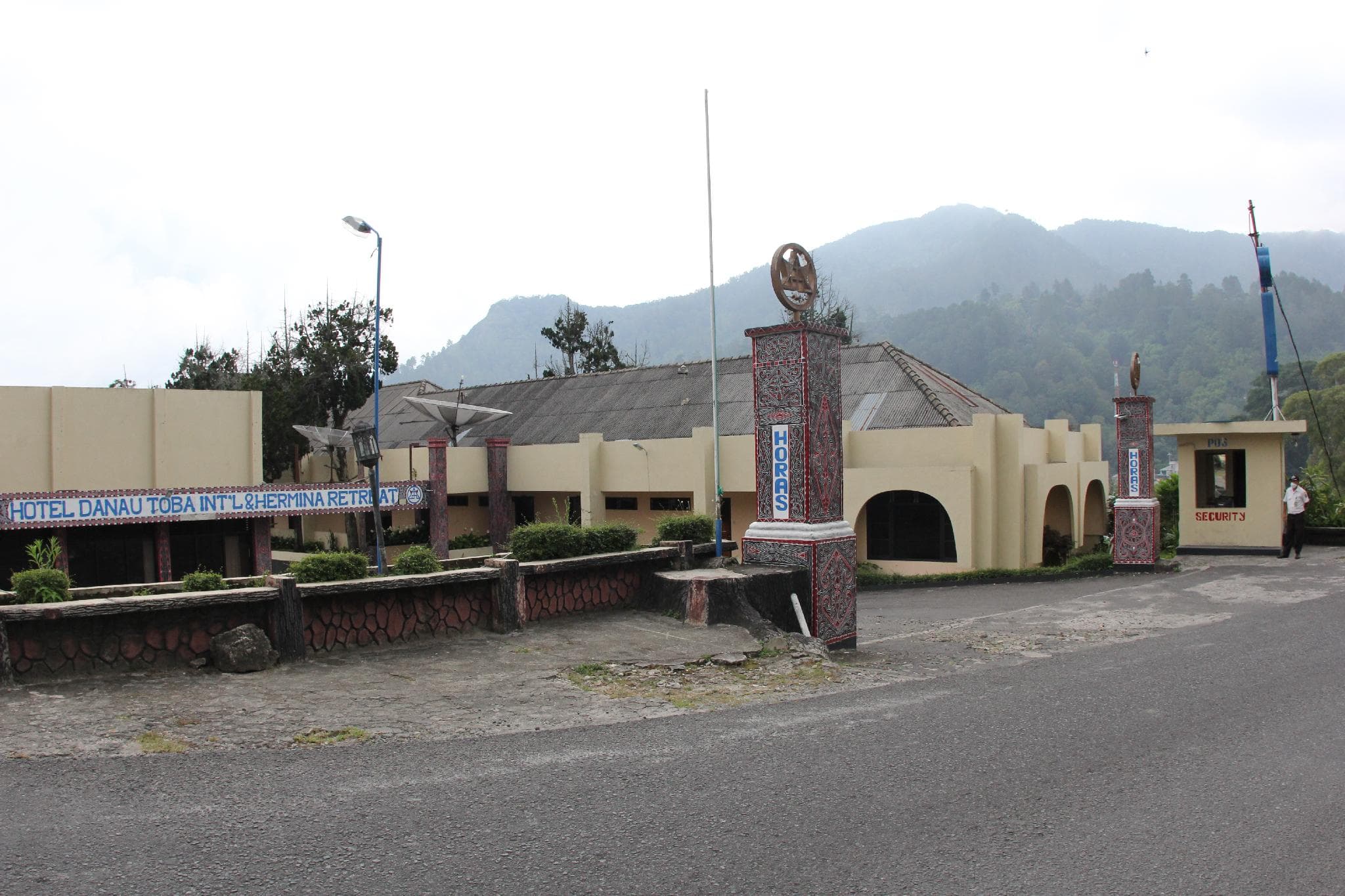 Hermina Hotel Parapat photo 5