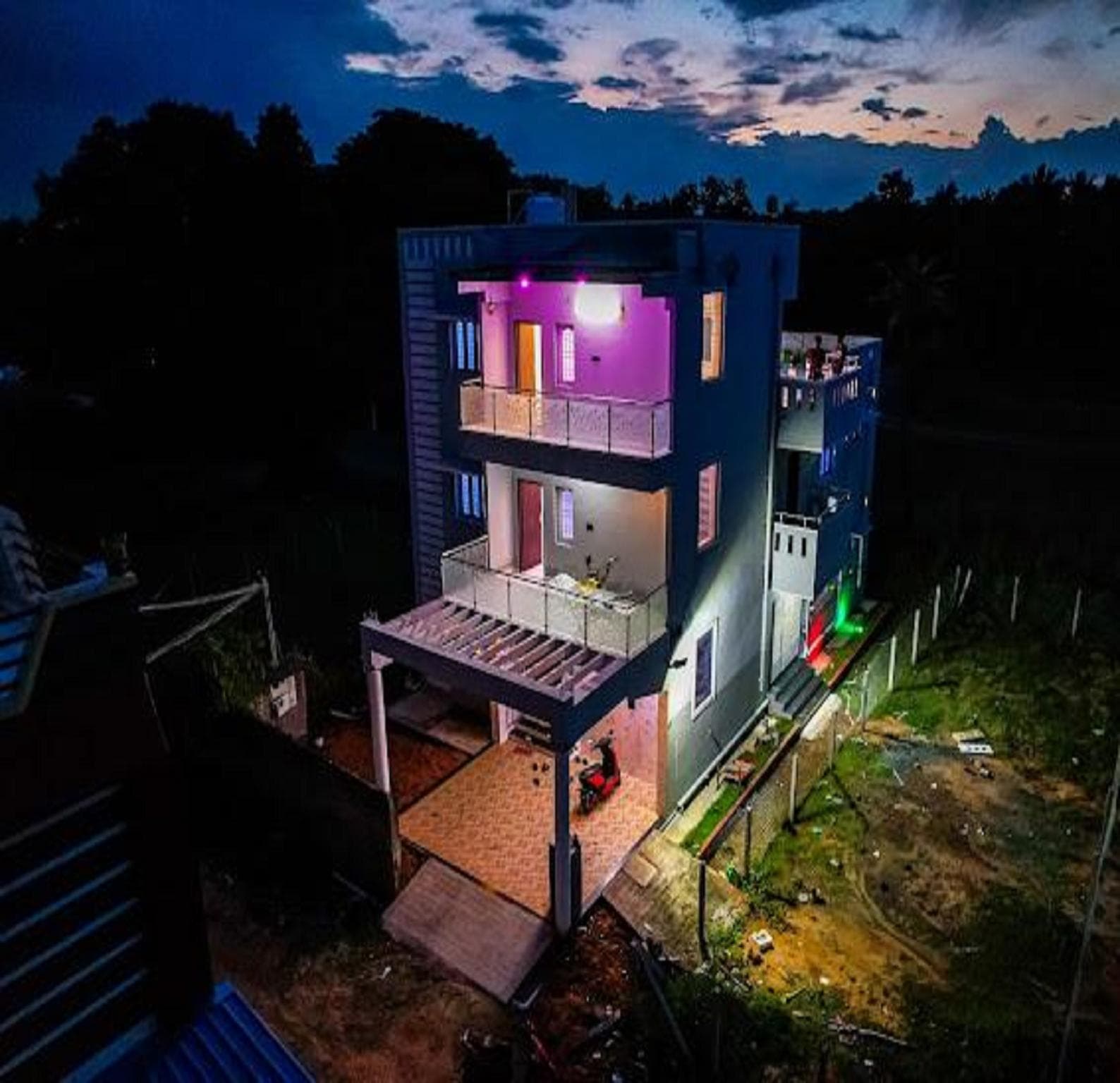 The Sunshine Villa