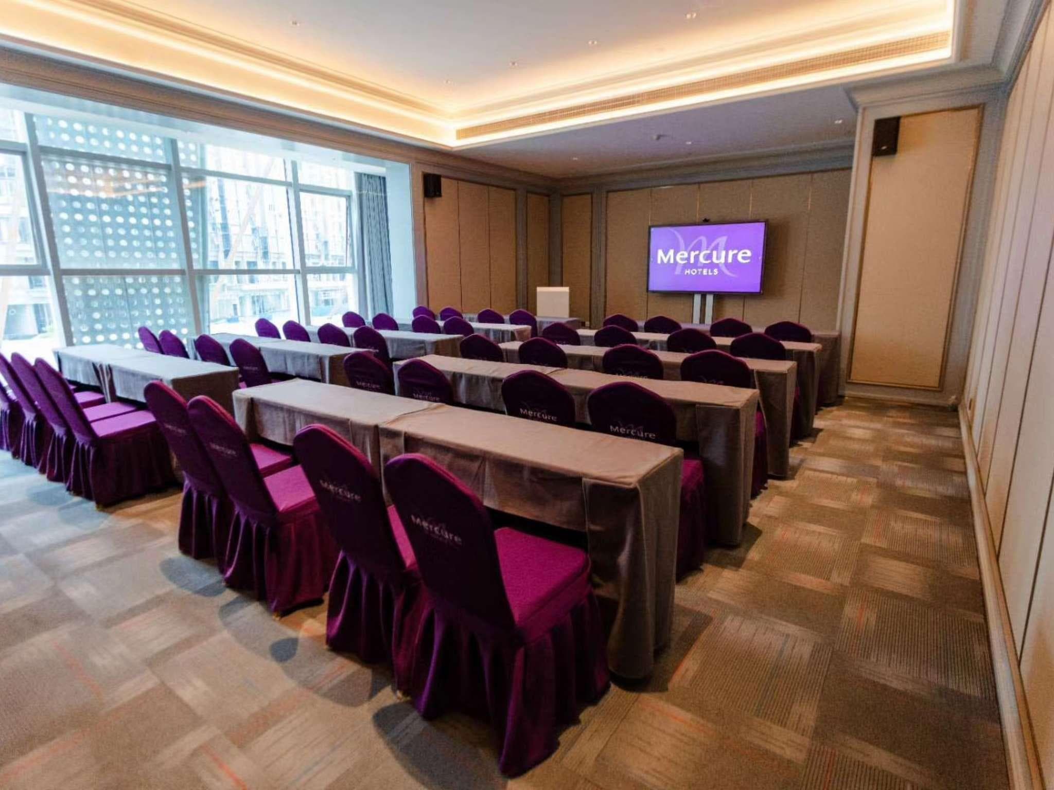 Mercure Jinan West Railway Station photo 5