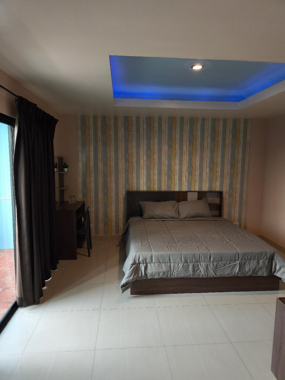 Blue apartment photo 2