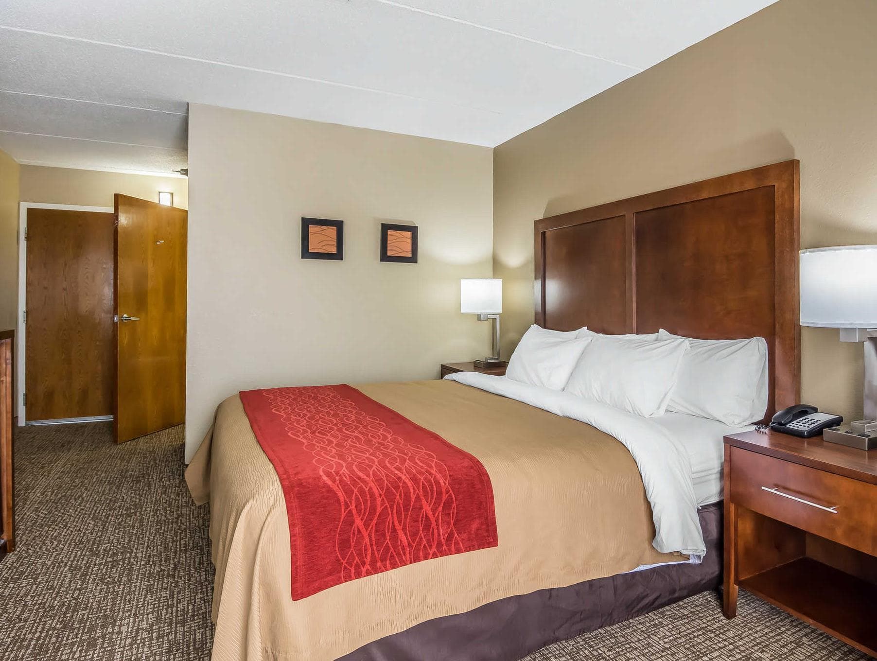 Comfort Inn & Suites Hamilton Place photo 5
