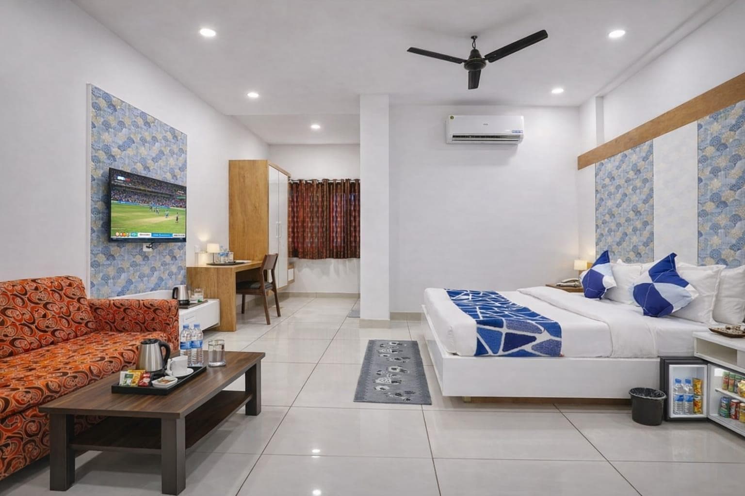Hotel B Fine