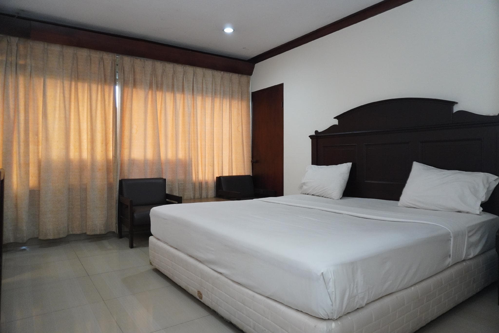 Siantar Hotel Parapat photo 2