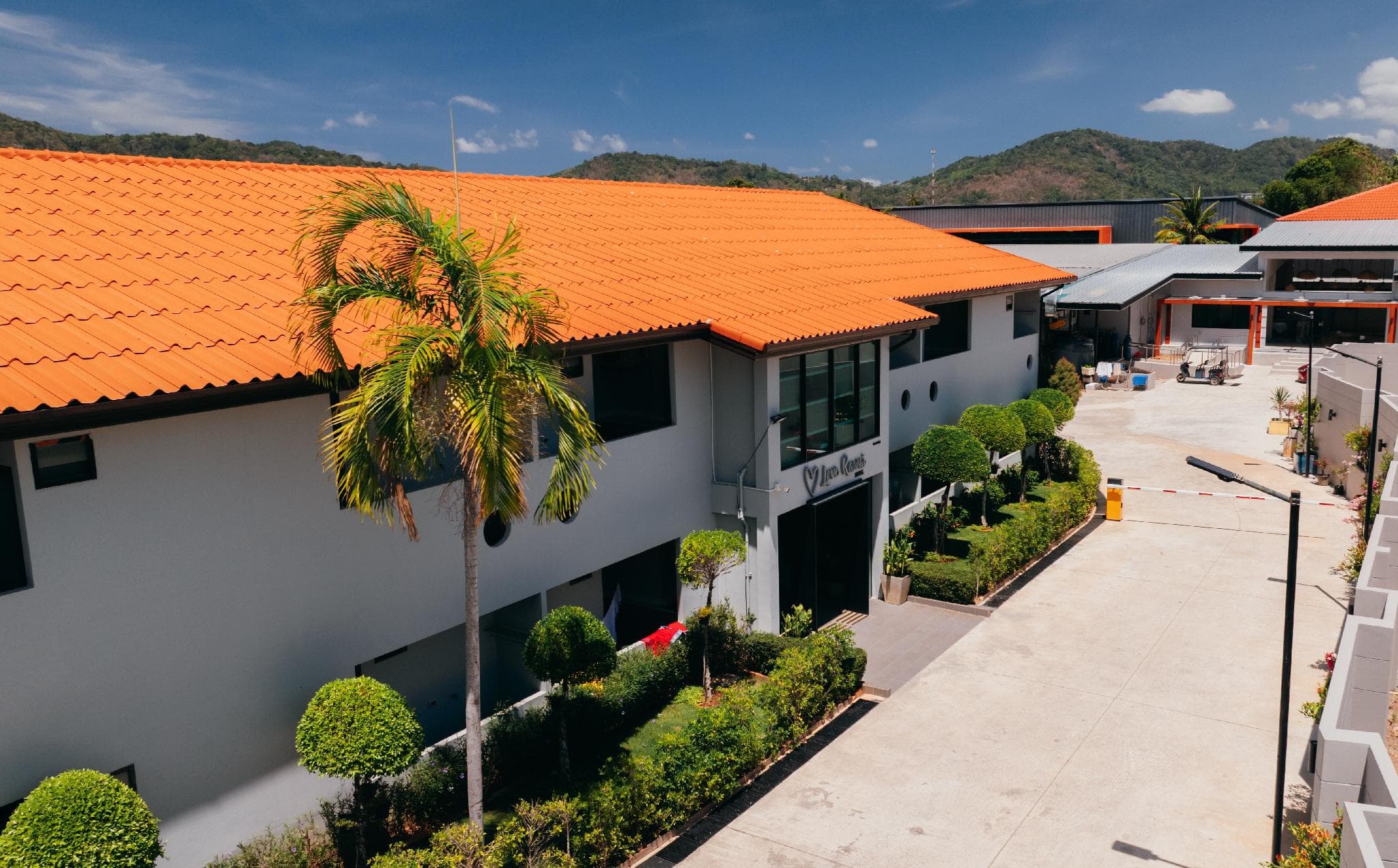 Love Rawai Hotel photo 5