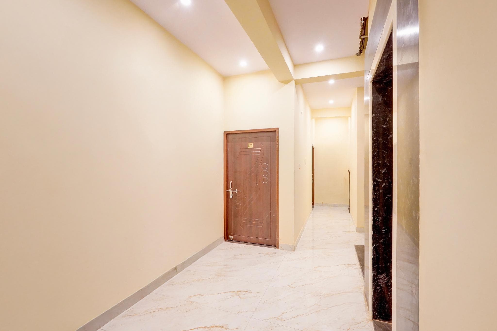 Super OYO Hotel O Varanasi - Prayagraj Crossway Formerly Holiday Home photo 5