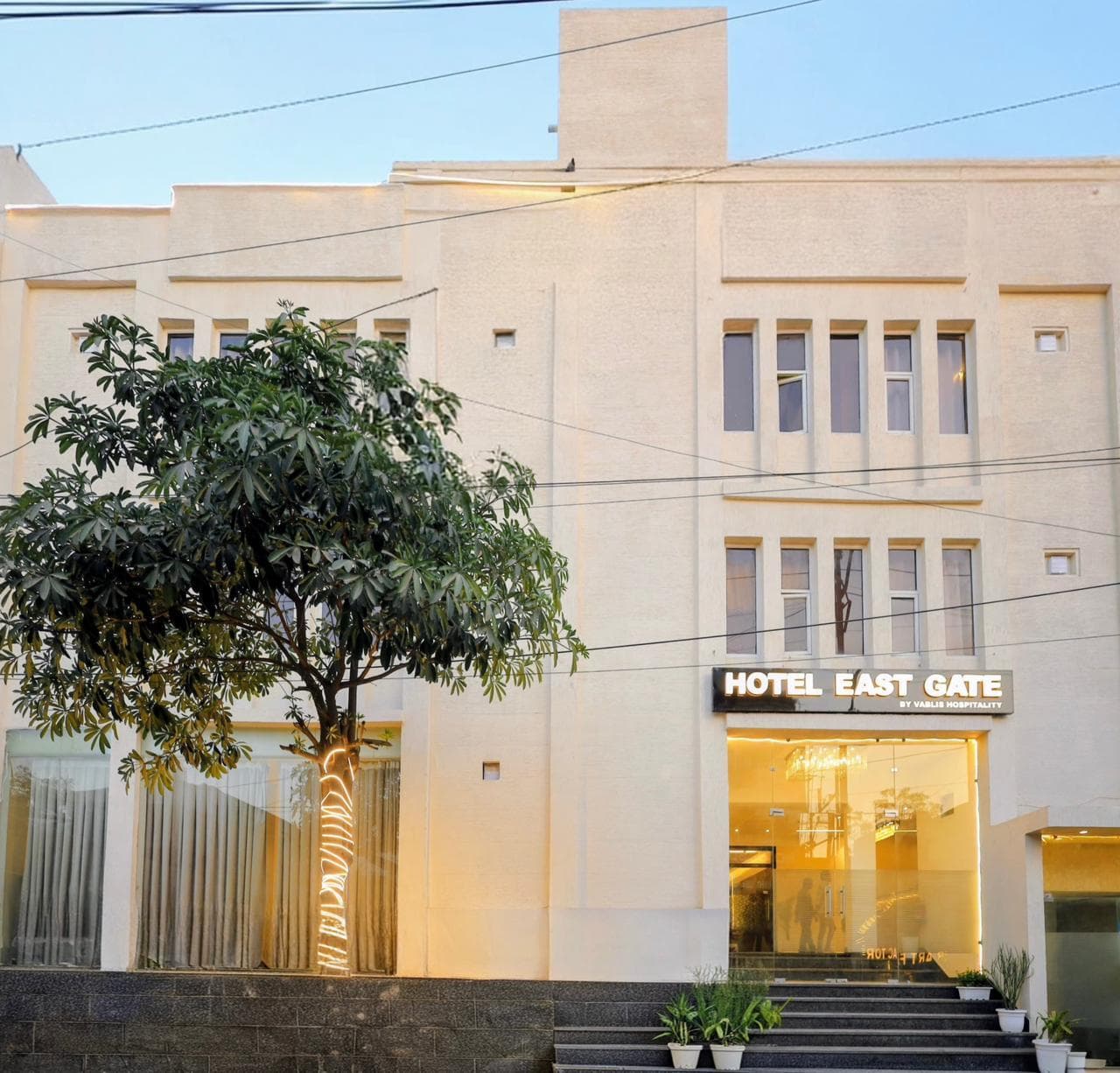 Hotel East Gate By Vablis Hospitality