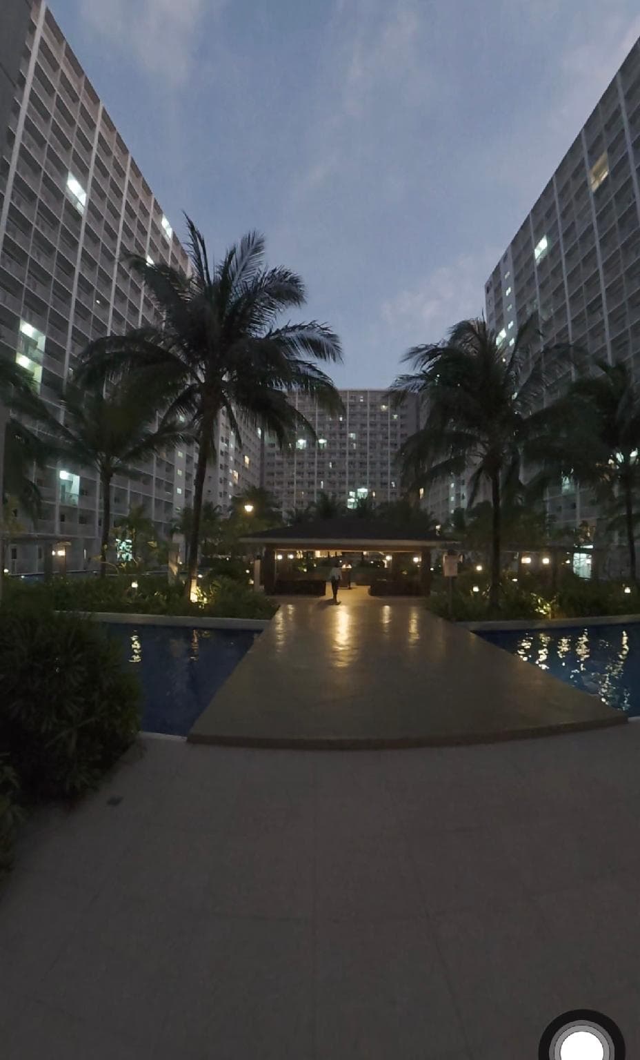 Shore Residences Condotel by CYS photo 3