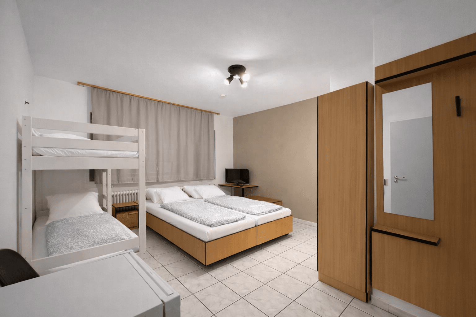 AR Frankfurt Airport Terminal Hotel photo 4