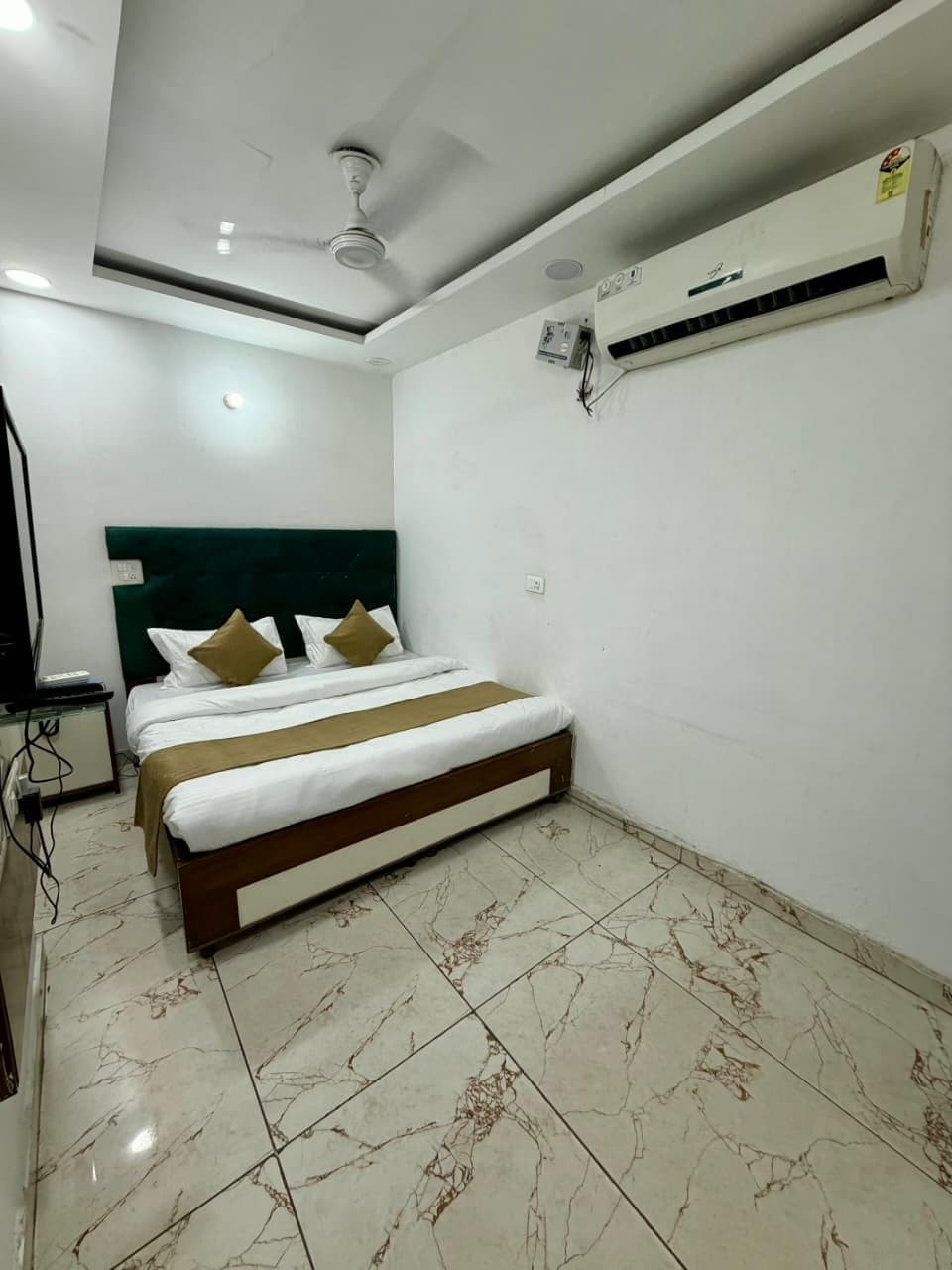 HOTEL BLUEBERRY photo 2