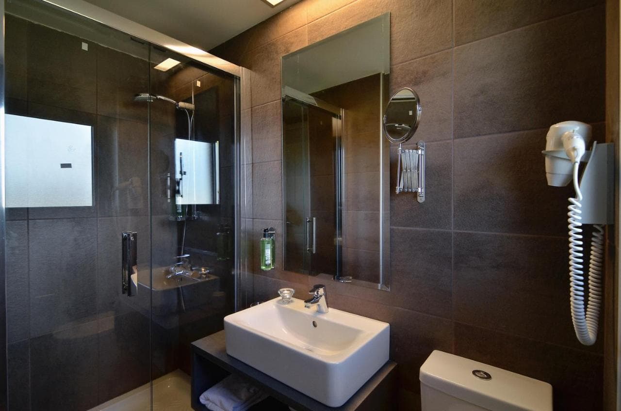 Ellopia Point Hotel photo 5