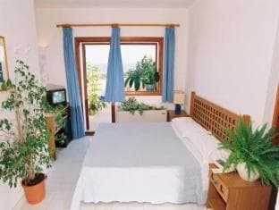 Hotel Valdiola photo 5
