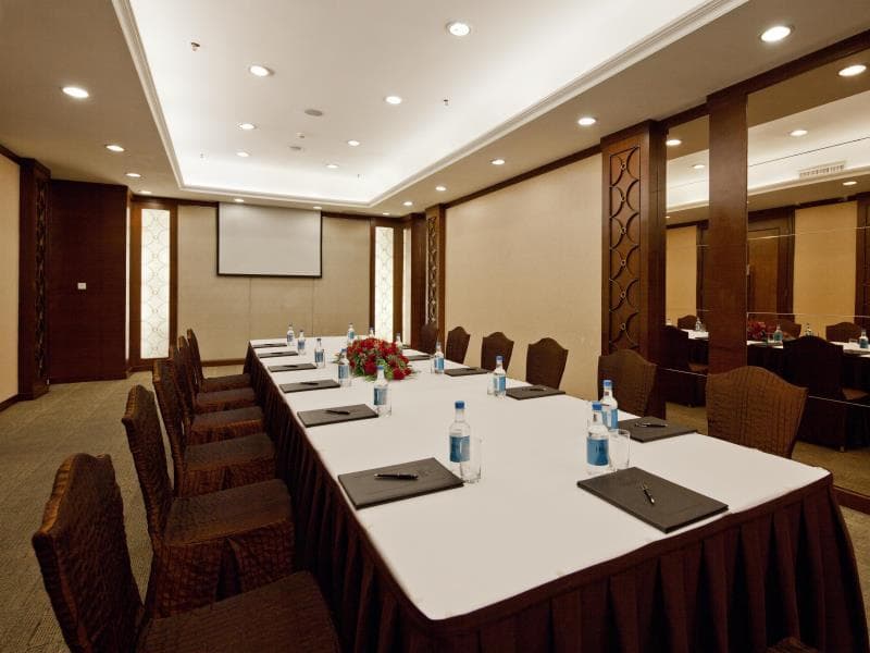 Rosedale Hotel & Suite photo 5