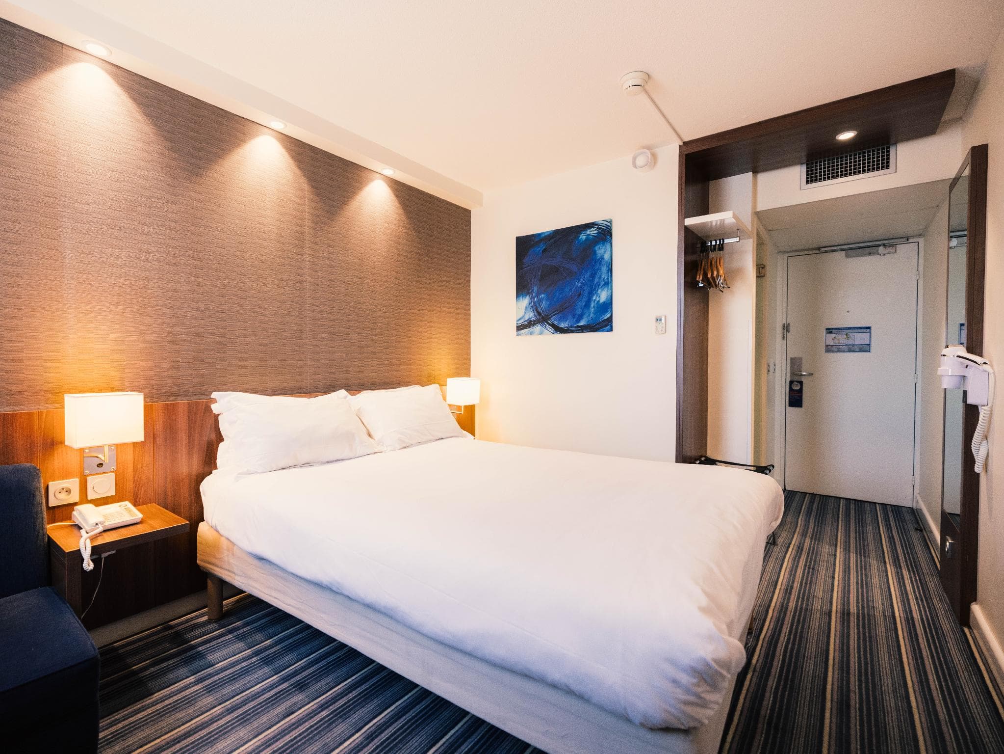 Holiday Inn Express Lille Centre By IHG photo 2