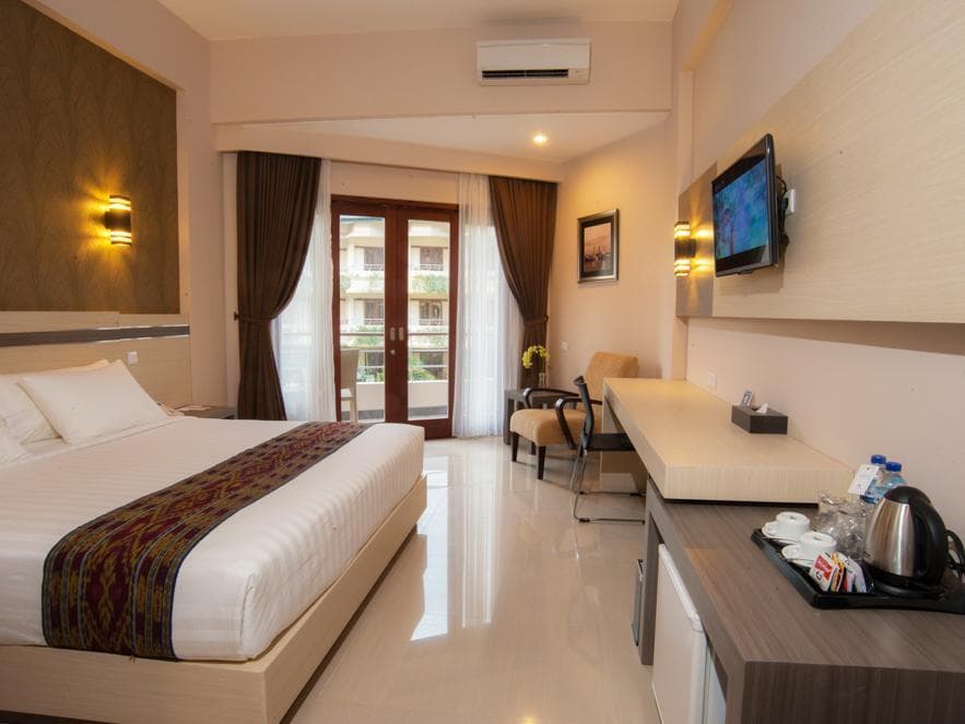 Lombok Raya Hotel photo 2