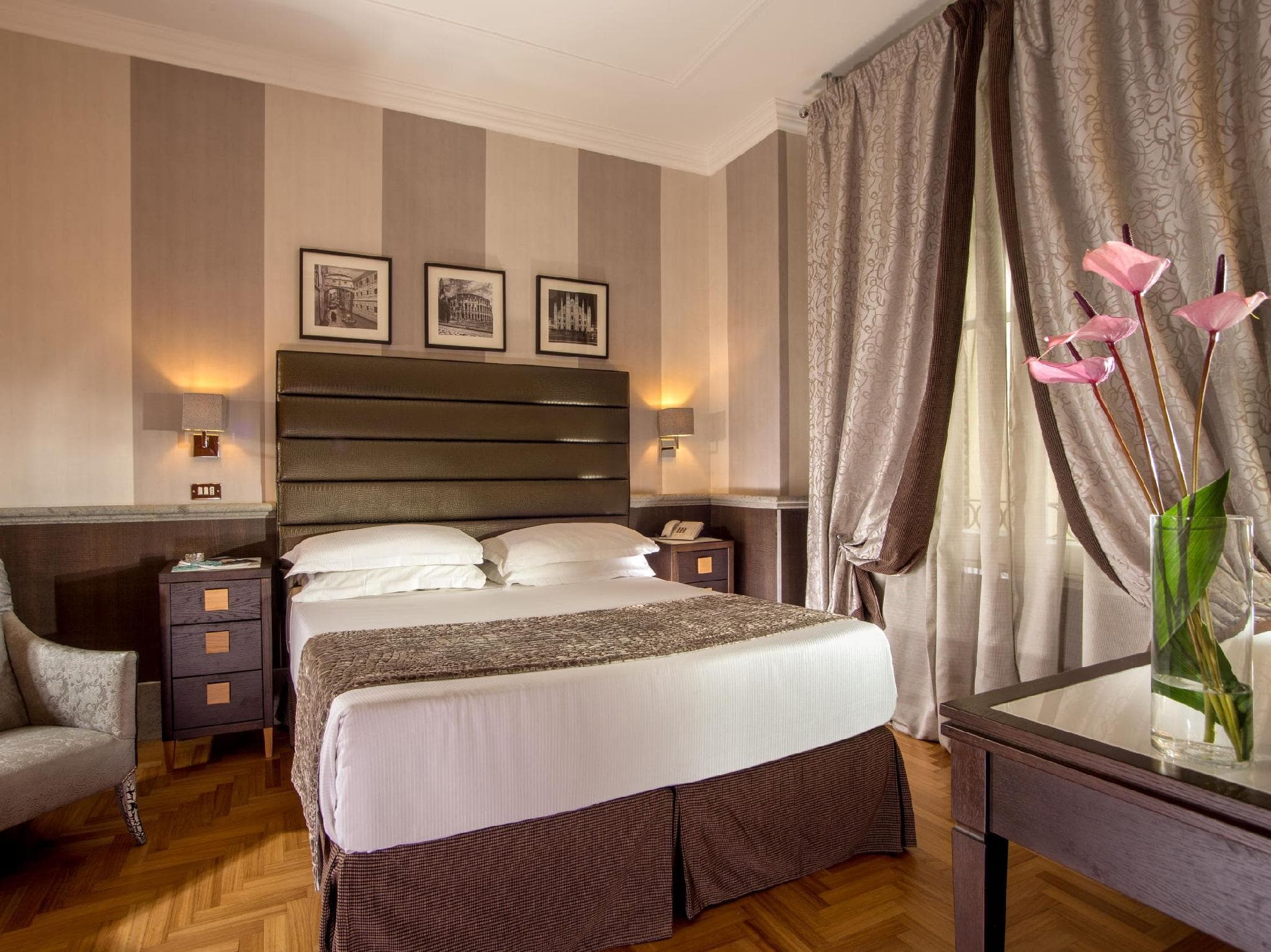 Royal Court Hotel photo 5