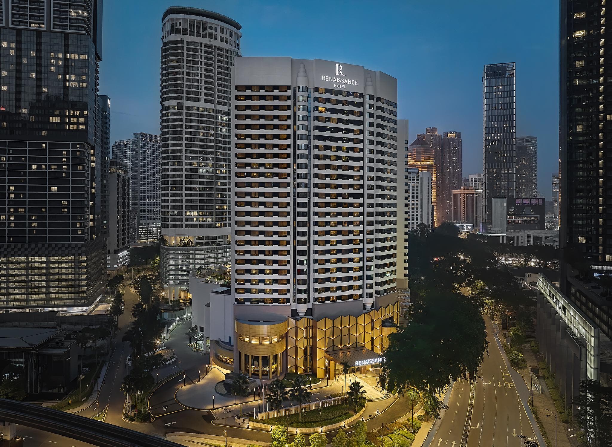 Renaissance Kuala Lumpur Hotel & Convention Centre photo 2