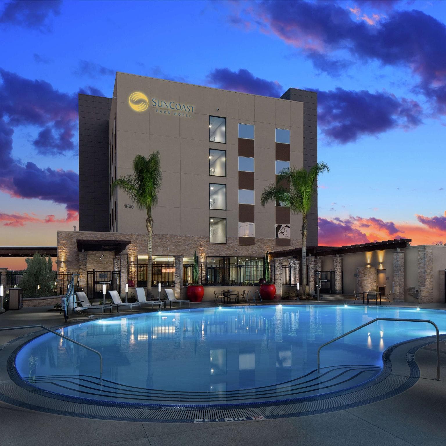 SunCoast Park Hotel Anaheim Resort, Tapestry by Hilton photo 3