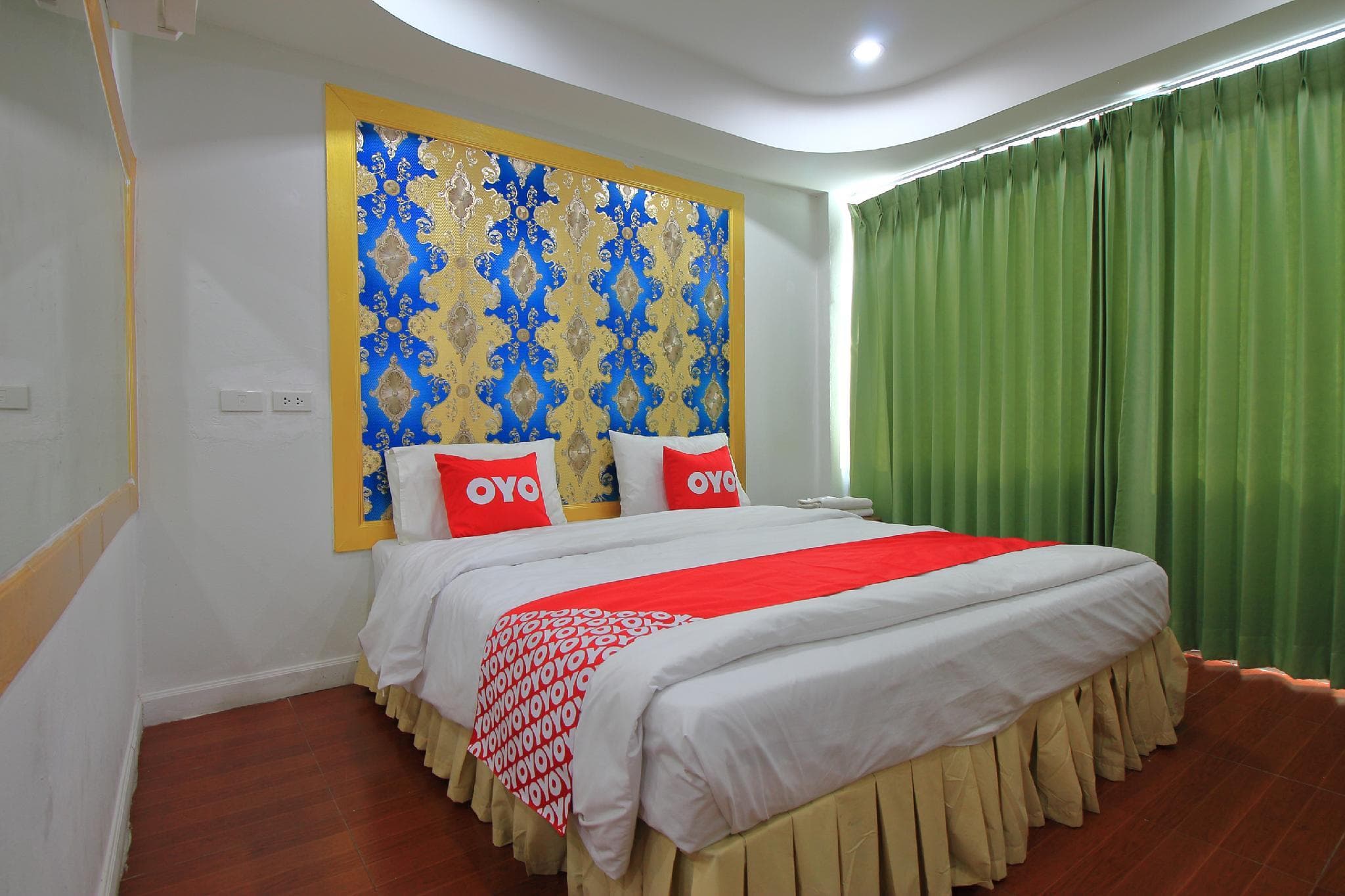 OYO 410 Diamond Boutique Hostel photo 2
