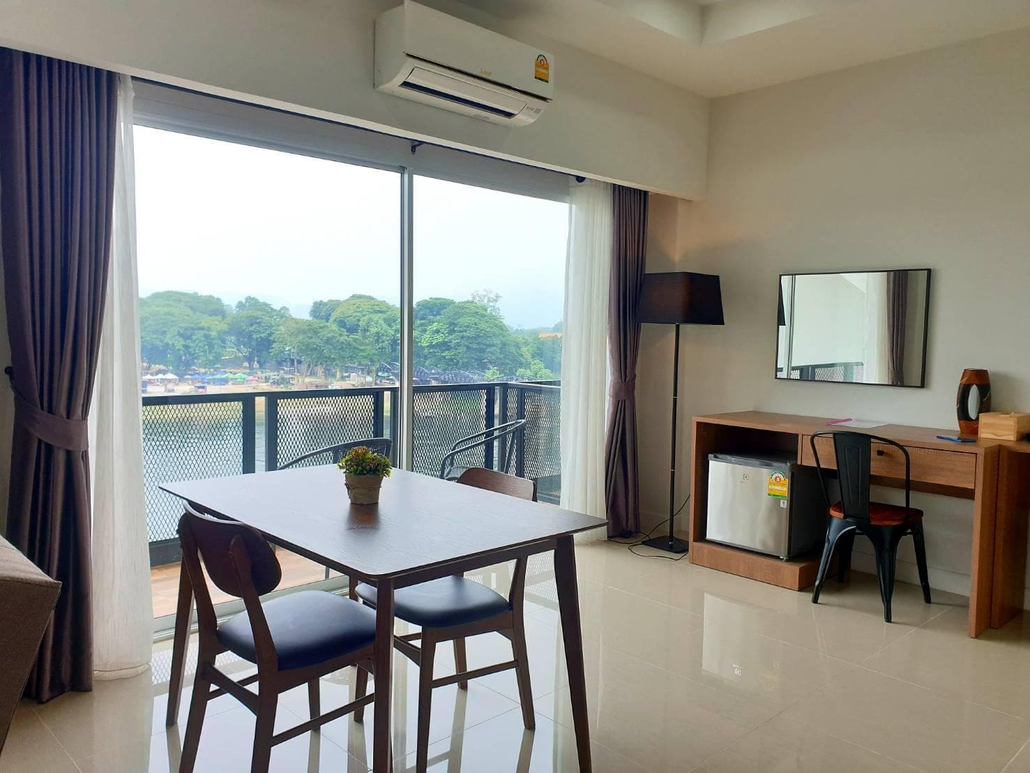 River Kwai View Hotel Kanchanaburi photo 5