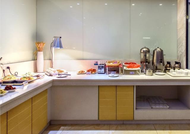 City Comfort Inn Hotel Guiyang Normal University Yangmingci Metro Station photo 5