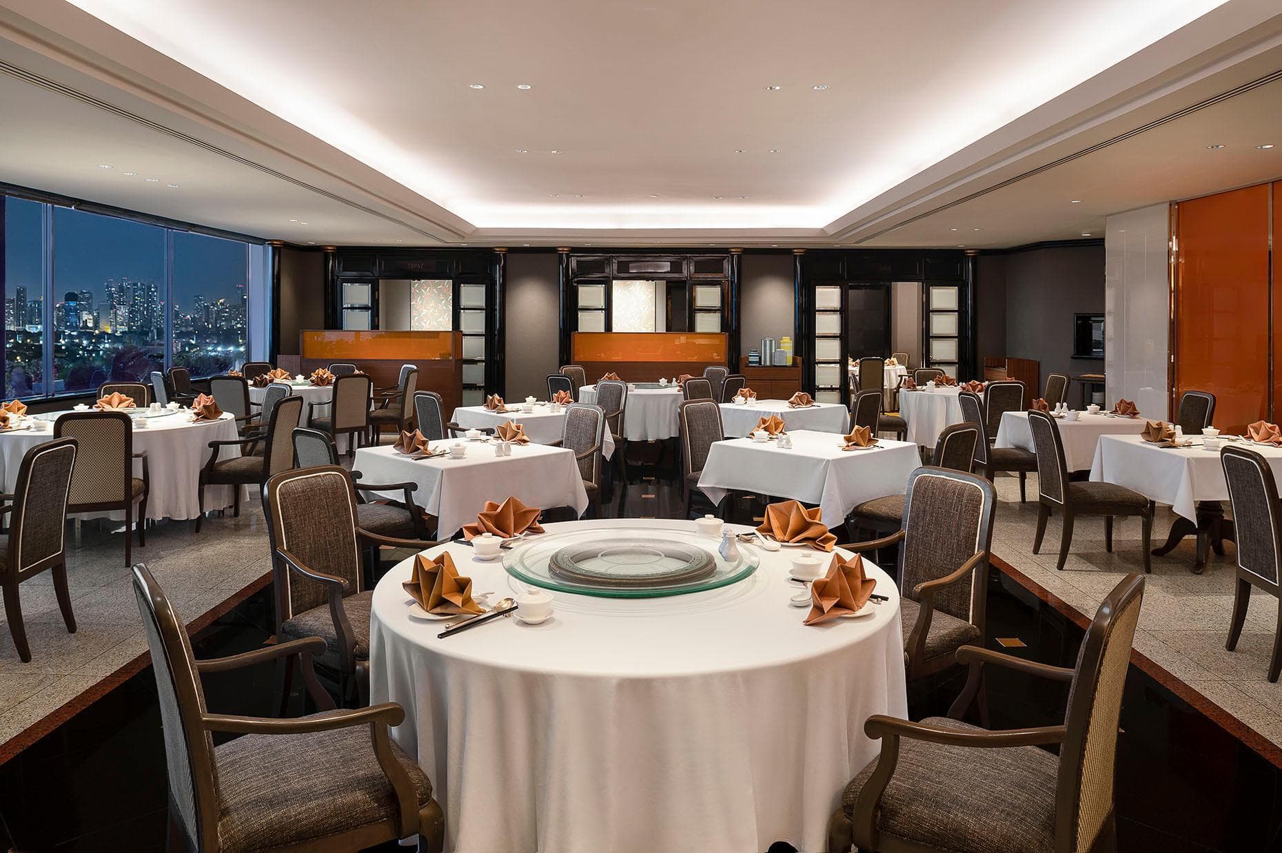 Crowne Plaza Bangkok Lumpini Park By IHG photo 3