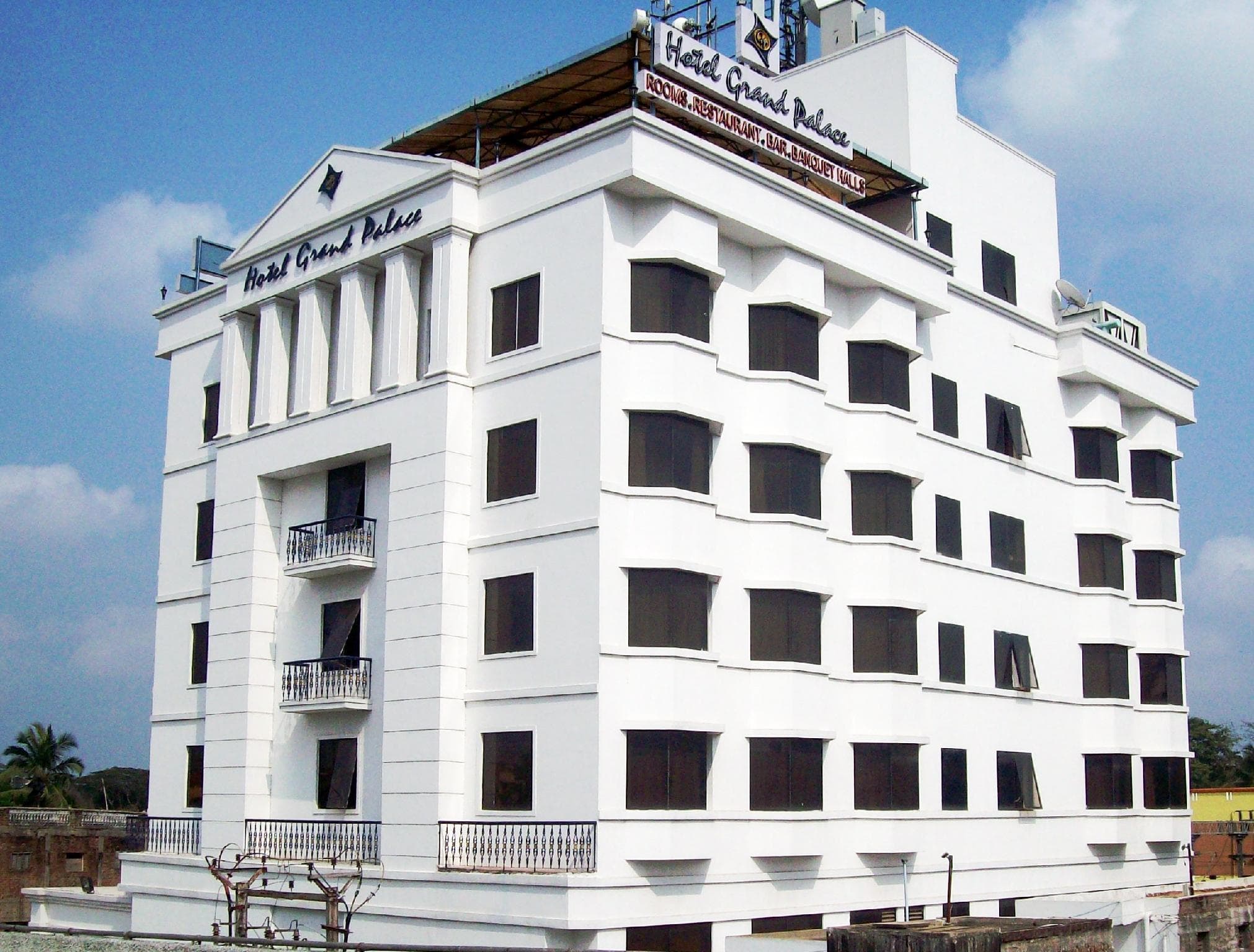 Hotel Grand Palace photo 2