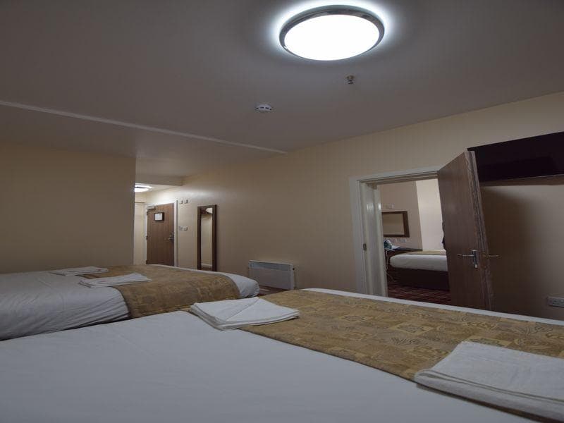 Lucky 8 Hotel photo 4