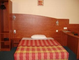 Brit Hotel Lille Centre photo 4
