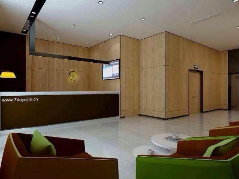 IU Hotel Tangshan Haigang Bus Station Branch photo 4