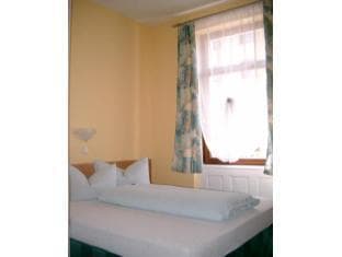 Classic Inn photo 2