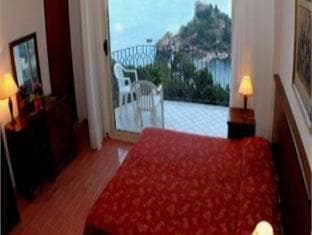 Hotel Isola Bella photo 3