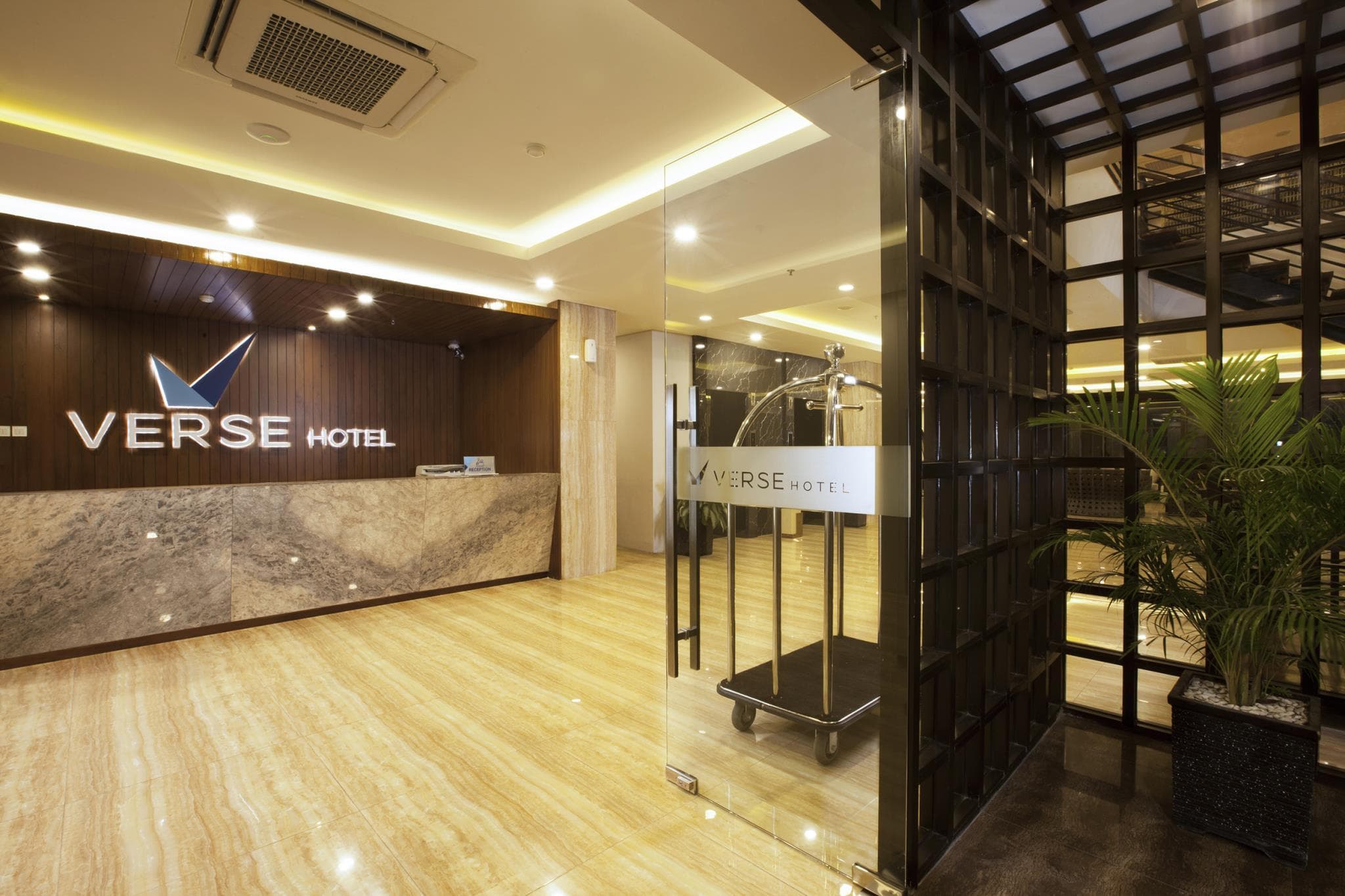 Verse Hotel Cirebon photo 4