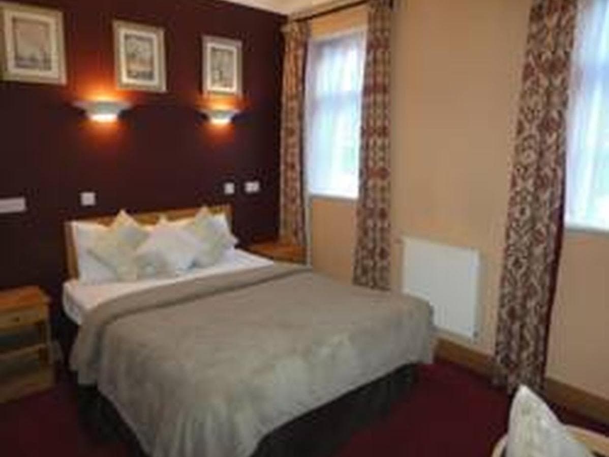 Baylis Park Hotel photo 2