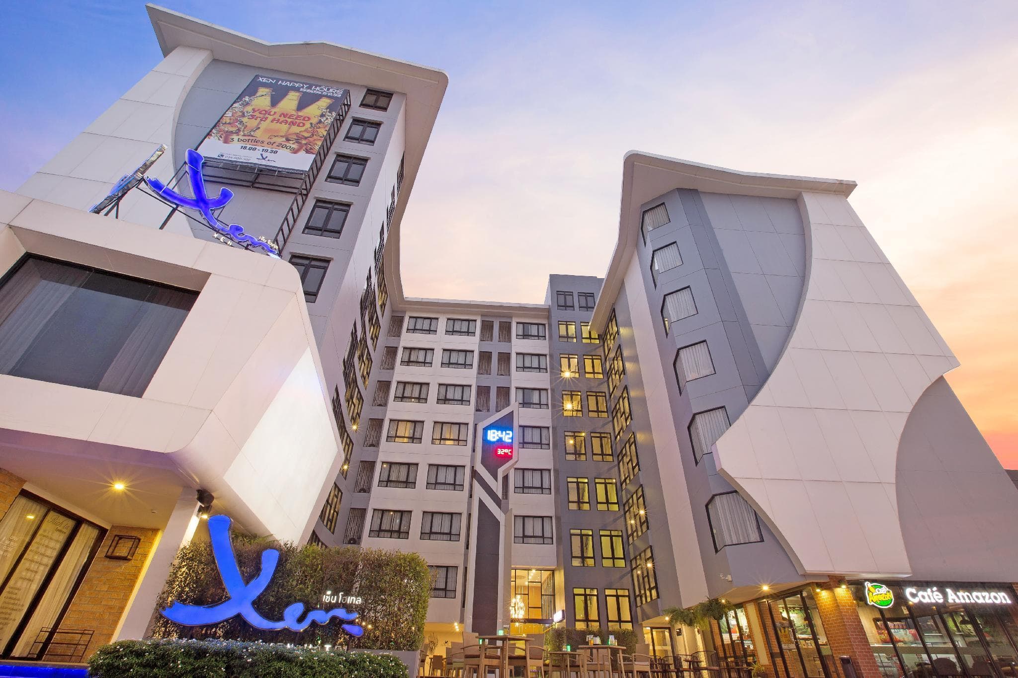 Xen Hotel Nakhon Pathom