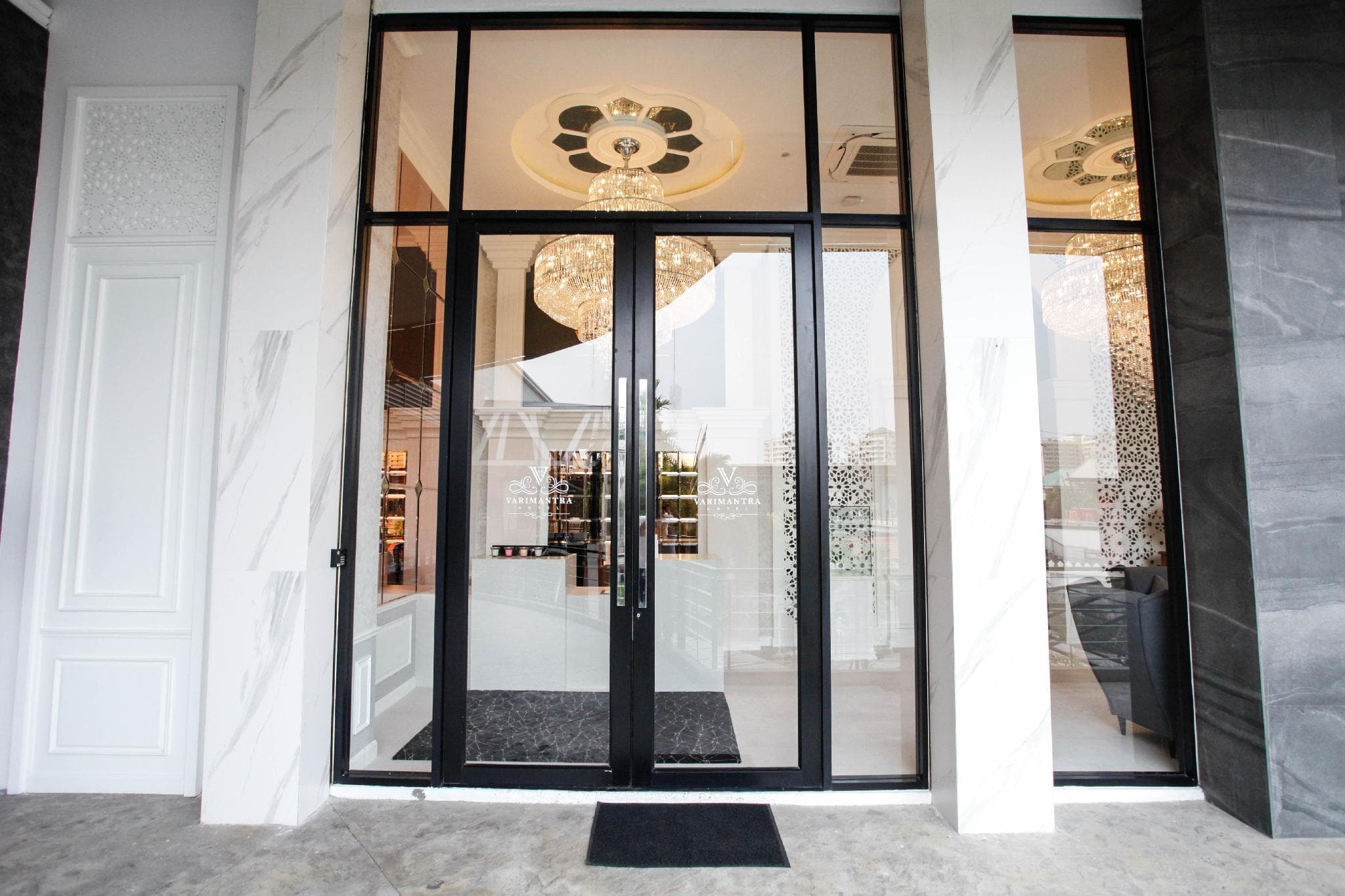 VARIMANTRA HOTEL photo 5